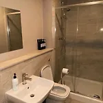 Spacious Modern - Centre Appartement