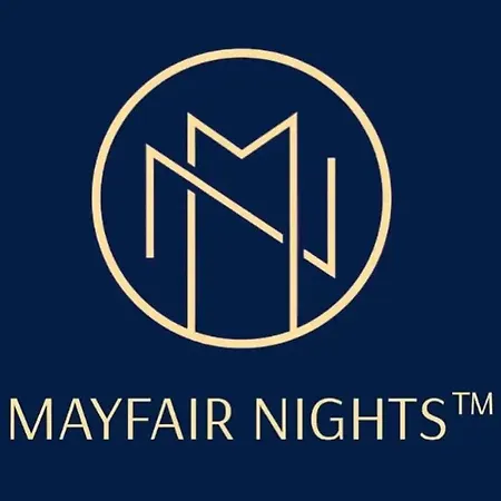 Spacious Modern - Centre Apartment *