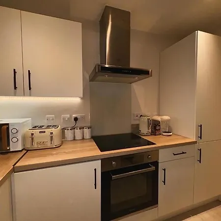 Spacious Modern - Centre * Leeds (West Yorkshire)